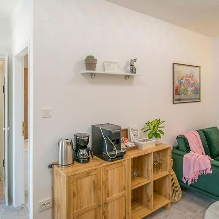 Apartman Enjoy Ровинь Экстерьер фото