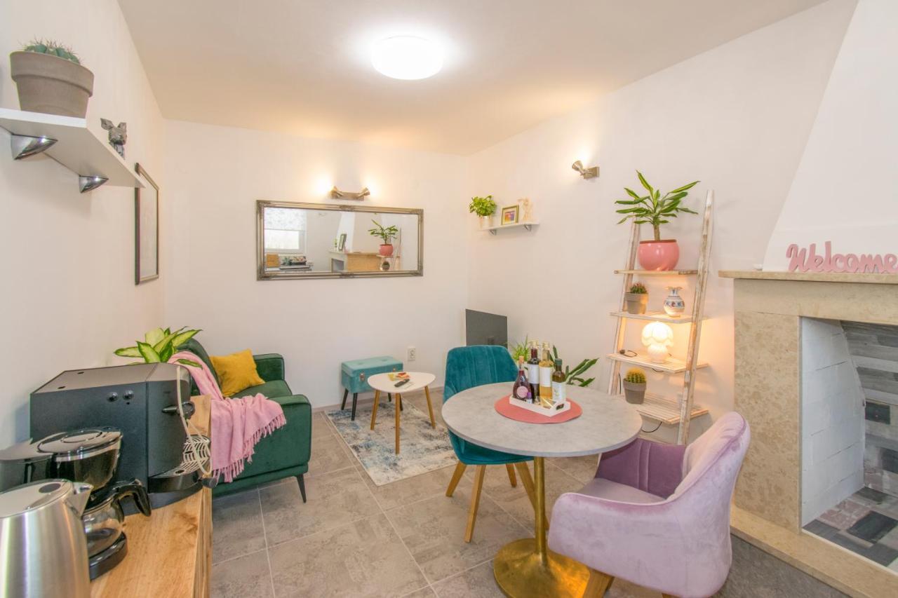 Apartman Enjoy Ровинь Экстерьер фото